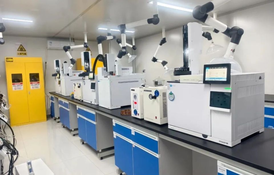 技術(shù)咨詢助力生物醫(yī)藥產(chǎn)業(yè)高質(zhì)量發(fā)展——鞏留縣創(chuàng)新驅(qū)動(dòng)新路徑