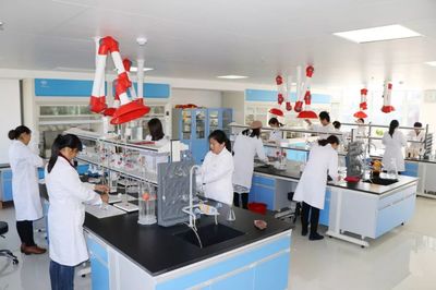 蘭陵美酒2019化驗(yàn)員質(zhì)量檢測(cè)職業(yè)技能大賽圓滿(mǎn)收官，技術(shù)賦能構(gòu)筑品質(zhì)長(zhǎng)城